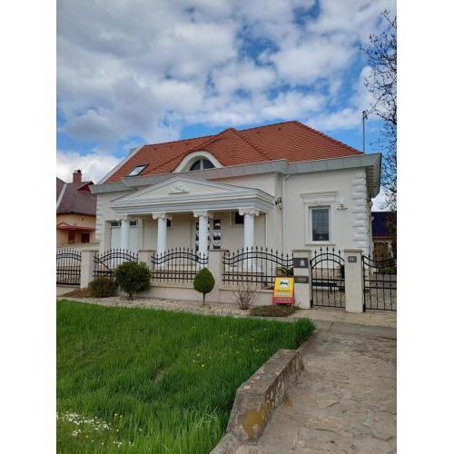 Gombos Apartman