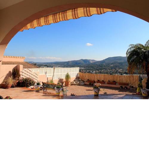 Gorgeous villa with Community pool - Javea 8kms