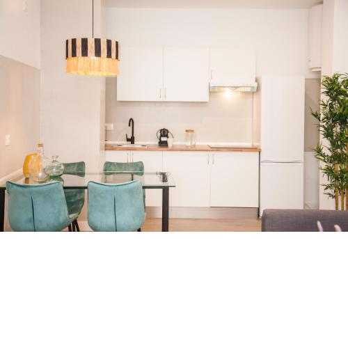 GoToSeville Faustino Flats