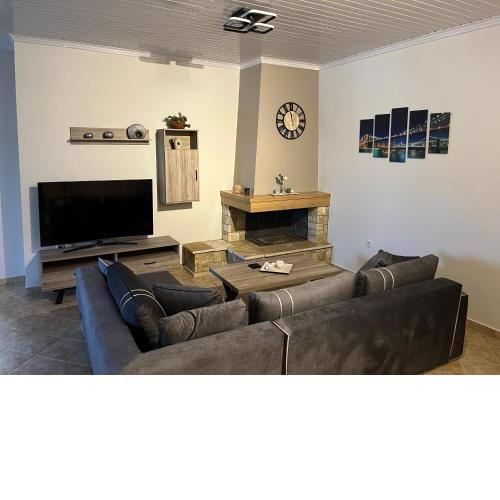 G.R luxury apartment
