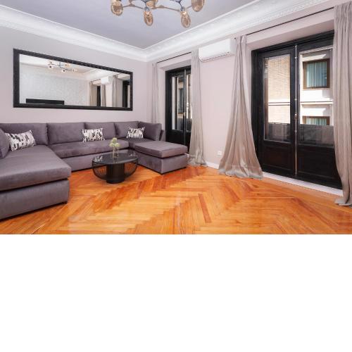 Gran via Excellent, by Presidence Rentals