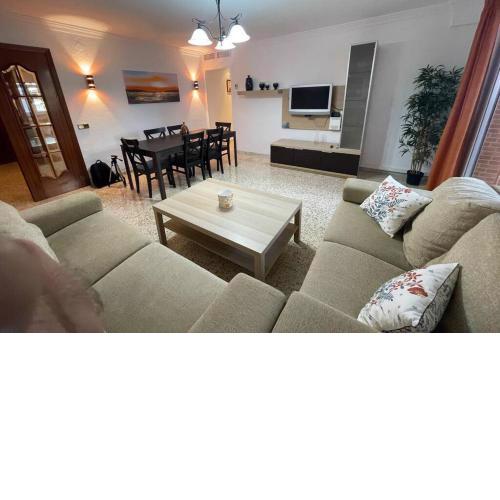 GRAN Y MAGNÍFICO APARTAMENTO EN MáLAGA