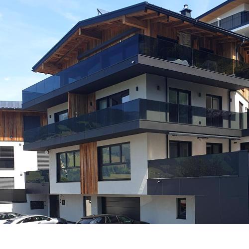 Grand Alpin Panorama Lodge Top 4