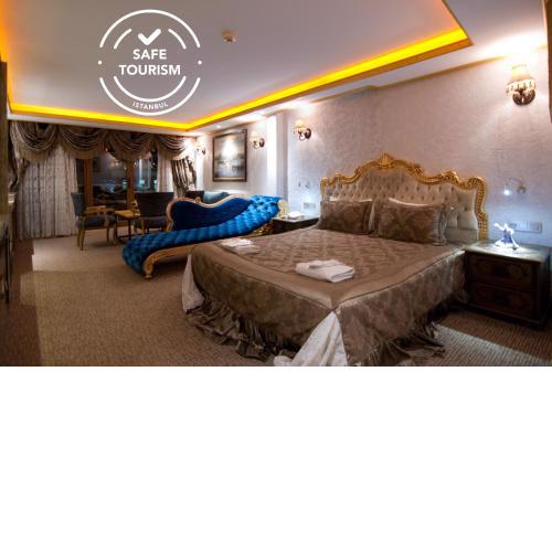 Grand Ambiance Hotel