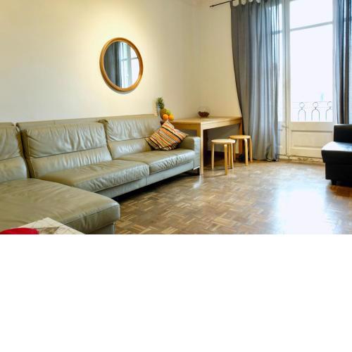 Grand Central Apartment