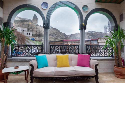 Grand Elite Cave Suites
