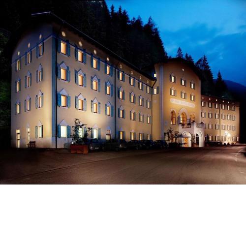 Grand Hotel Rabbi