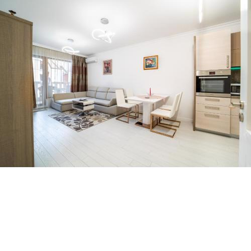 Grand Karavel Top Center Lux Apartment