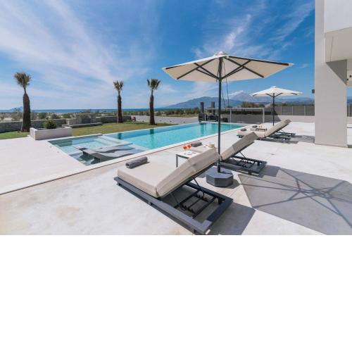 Grand Sea View Luxury Villa