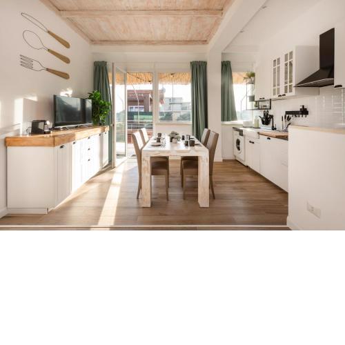 GRANDE, TERRAZZATO perfetto per famiglie e gruppi
