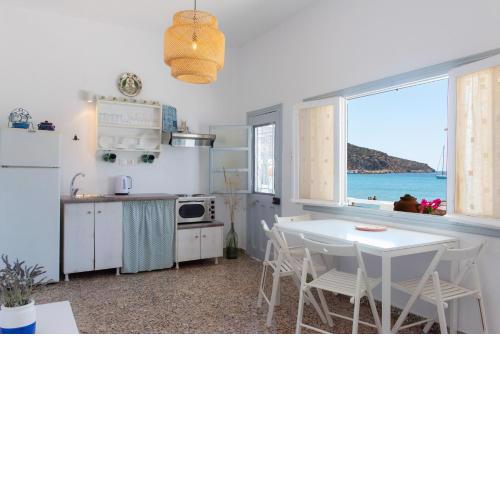 Grandma's sifnos house