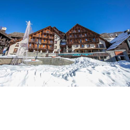 Grange Hike & Ski Sestriere Apartments - Happy.Rentals