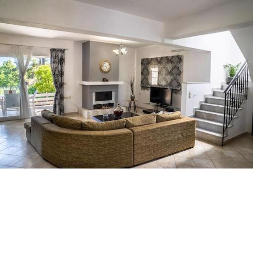 Gravanis IR Home
