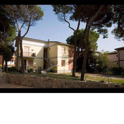 Great apartment for 4 people close to the beach by Beahost Rentals