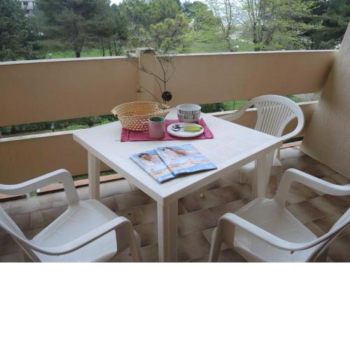 Great Apartment Near the Beach with balcony - By Beahost Rentals