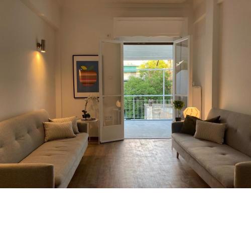 Great Apartment with Terrace in Central Athens