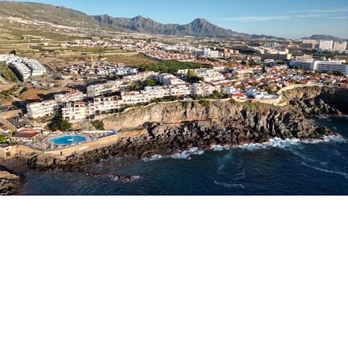 Great oportunity Costa Adeje Holiday apartment first sea line Free Wifi
