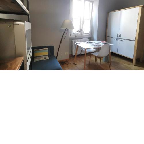 Great studio in Milanocenter near Central Station