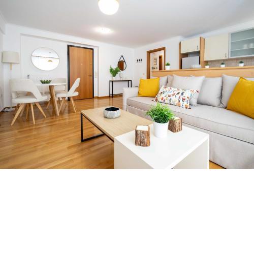 “Greek Aura” luxury lodging in Koukaki