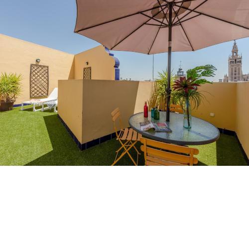 Green-Apartments Giralda Views