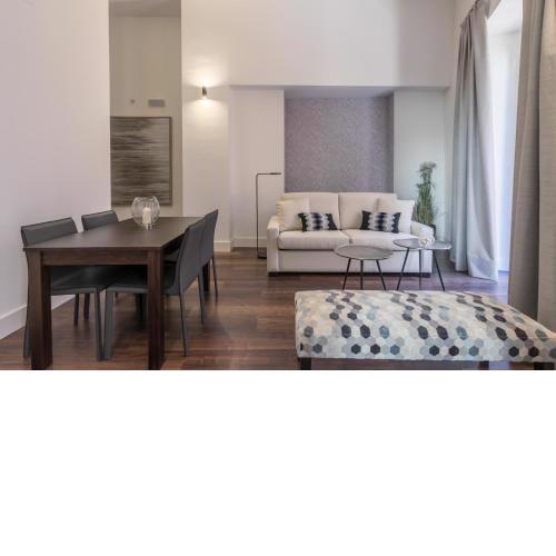 Green-Apartments Sierpes Luxury Suites