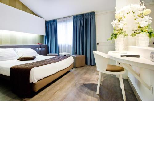 Green Hotel Motel