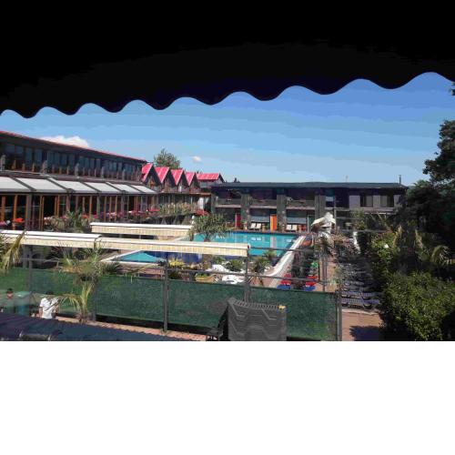 Green House Garden Park Hotel