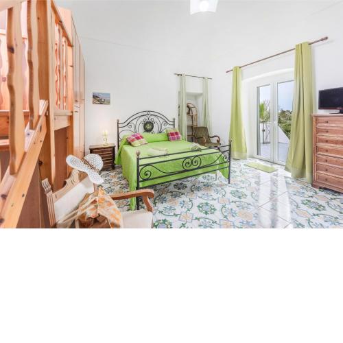 Green Island Apartment