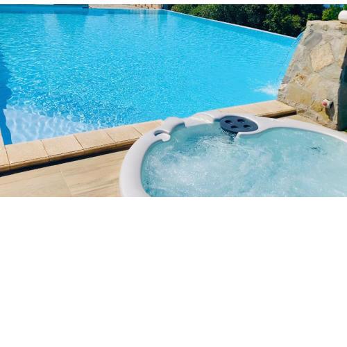Green Park Hotel & Residence