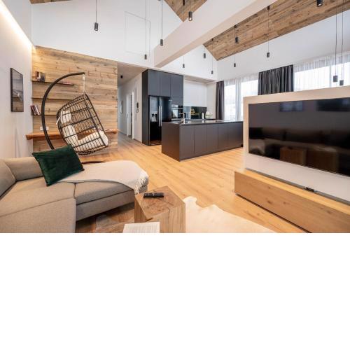 GRIMMINGlofts Penthouse Top 11