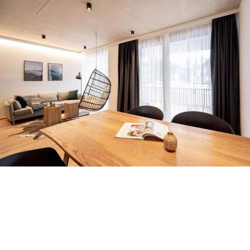 GRIMMINGlofts Top 7