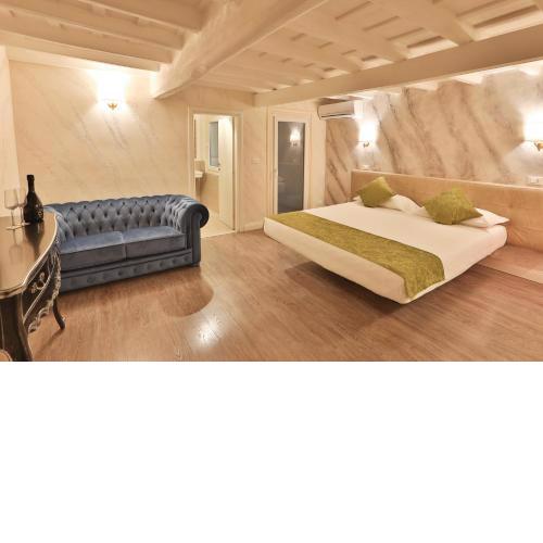 Grottini Luxury Suites ~ Pantheon