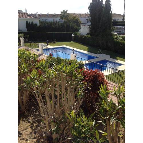 Ground Floor 1 Bed Apartment with Private Terrace