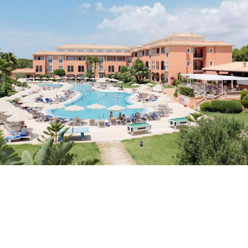 Grupotel Macarella Suites & Spa