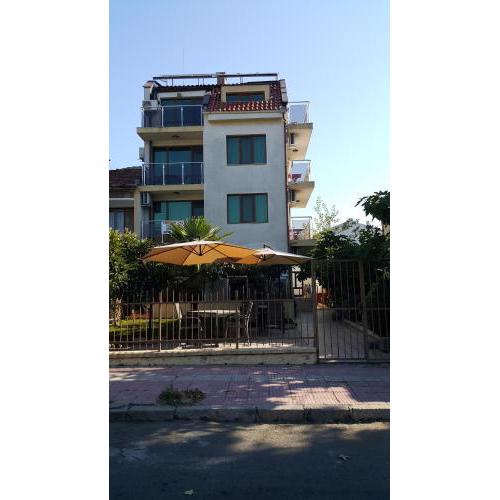 Guest house Beglik Tash