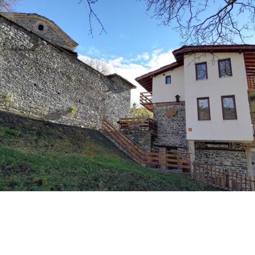 GUEST HOUSE ELENA