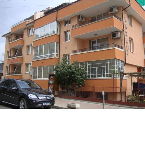 Guest House Lazur