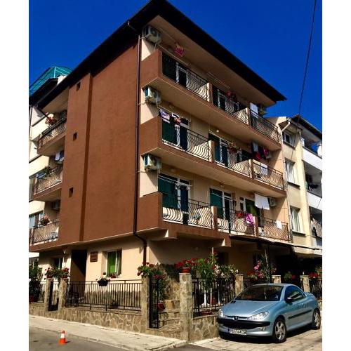 Guest House Natali