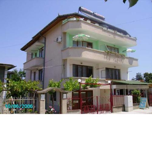 Guest House Nikolovi