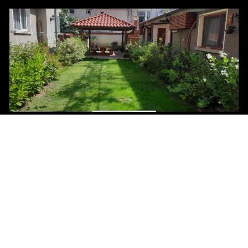 Guest House Ofilovi