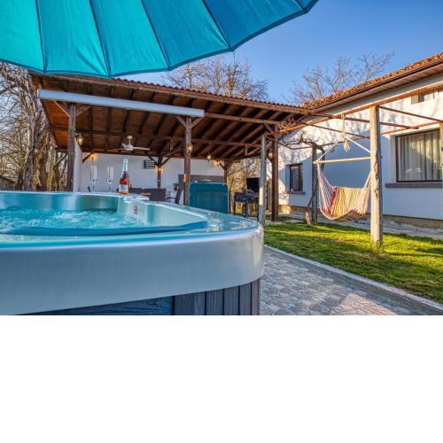 Guest House Stoyanovata Kashta - Стояновата къща