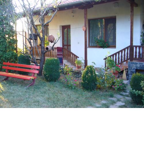 Guest House With The Wooden Plough