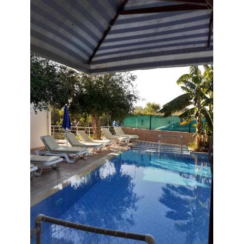 Gülce Family Aparthotel