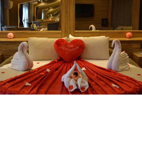 Gumus Palace Suites