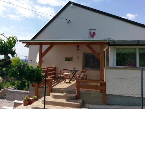 Gyöngy Apartman