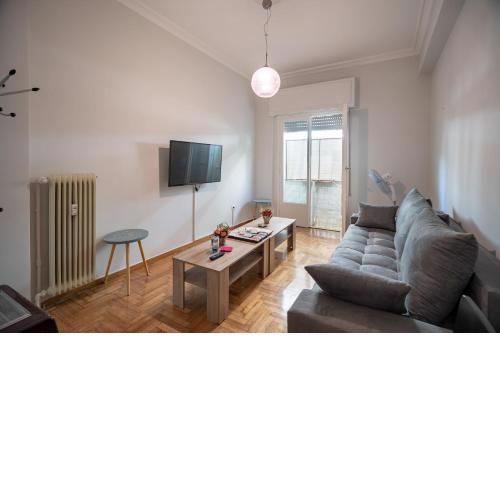 Gyzi's squeare 1 bedroom 4 pers. apartment
