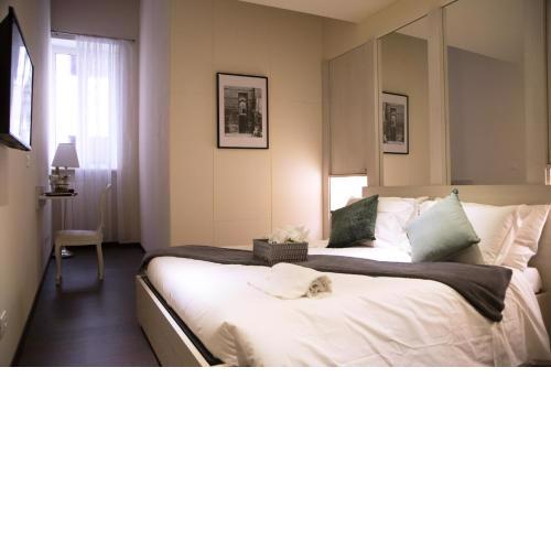H-Aviva Giubbonari Apartment