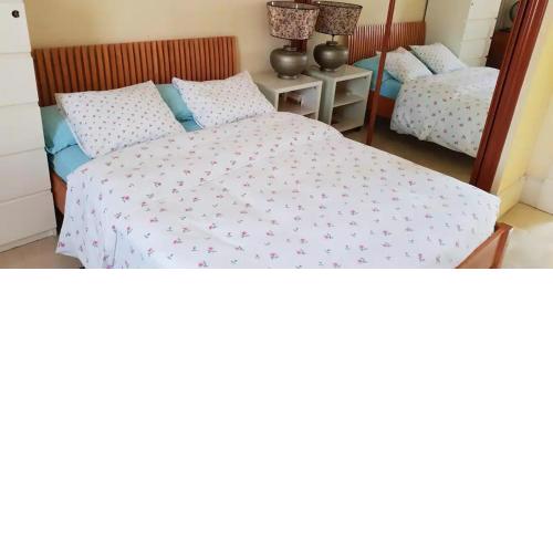 H1-Habitación sublime cama doble luminosa A/C WIFI