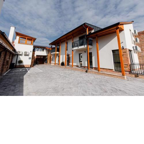 H11 ROOMS ESZTERGOM