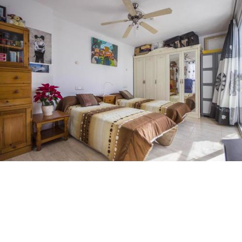 Habitación apartamento / dúplex a 300m de la playa